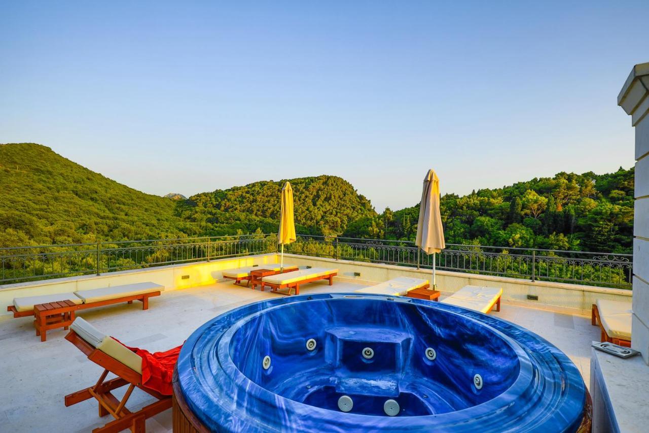 Hotel Plaza Lucice Petrovac Exterior photo