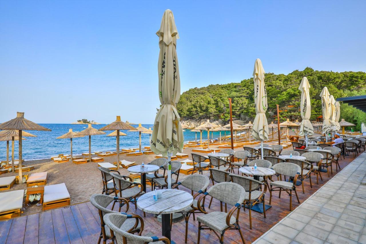 Hotel Plaza Lucice Petrovac Exterior photo
