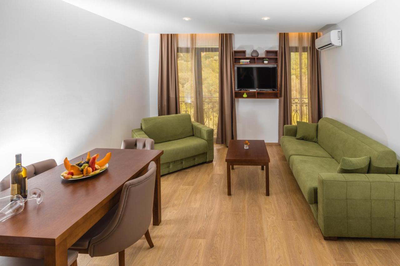 Hotel Plaza Lucice Petrovac Exterior photo