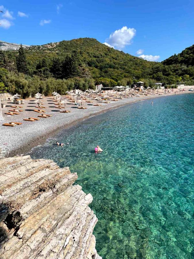 Hotel Plaza Lucice Petrovac Exterior photo